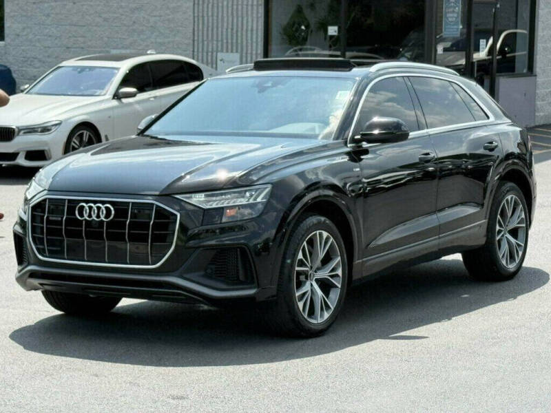 2021 Audi Q8 quattro Premium Plus 55 TFSI