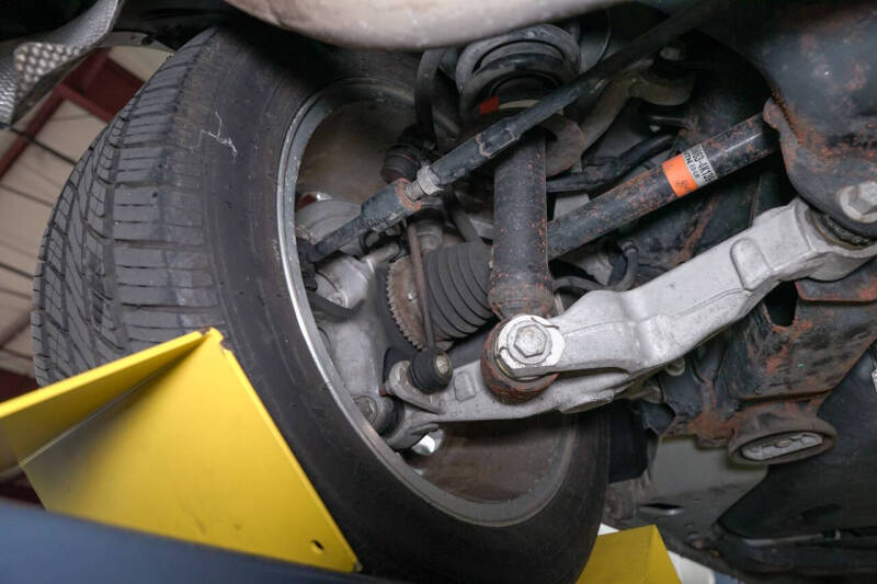 2004 Ford Thunderbird Deluxe