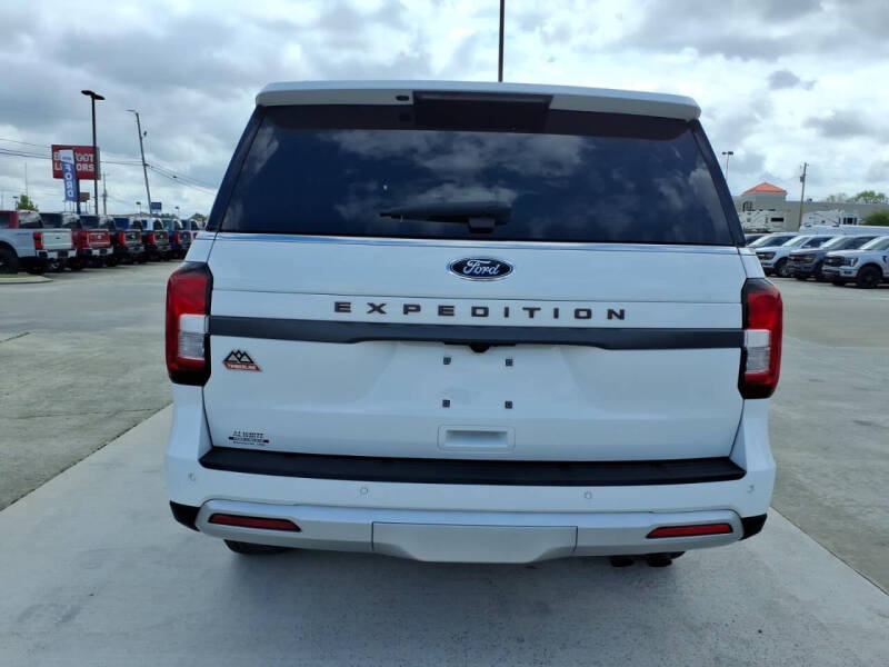 2024 Ford Expedition Timberline