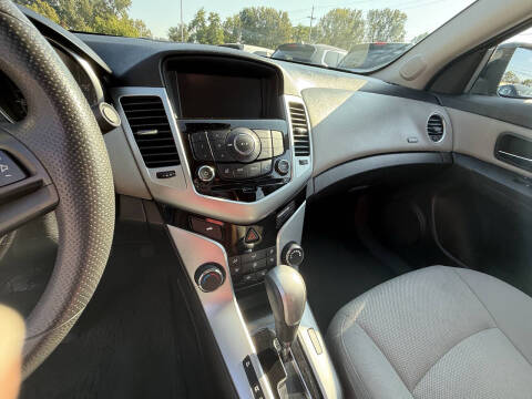 2016 Chevrolet Cruze Limited 1LT Auto