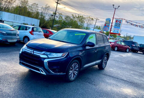 2020 Mitsubishi Outlander ES