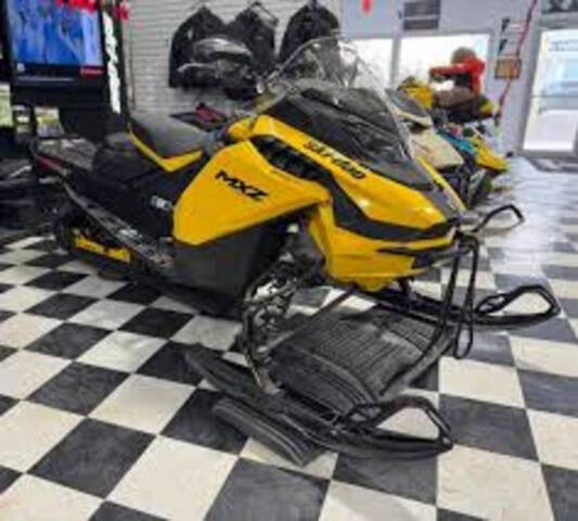 2025 Ski-Doo Renegade Adrenaline 600R E-Tec