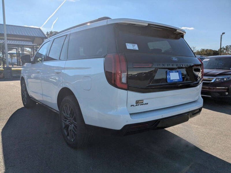 2025 Ford Expedition Platinum