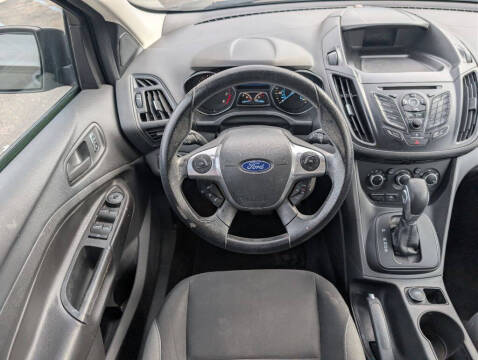 2014 Ford Escape S