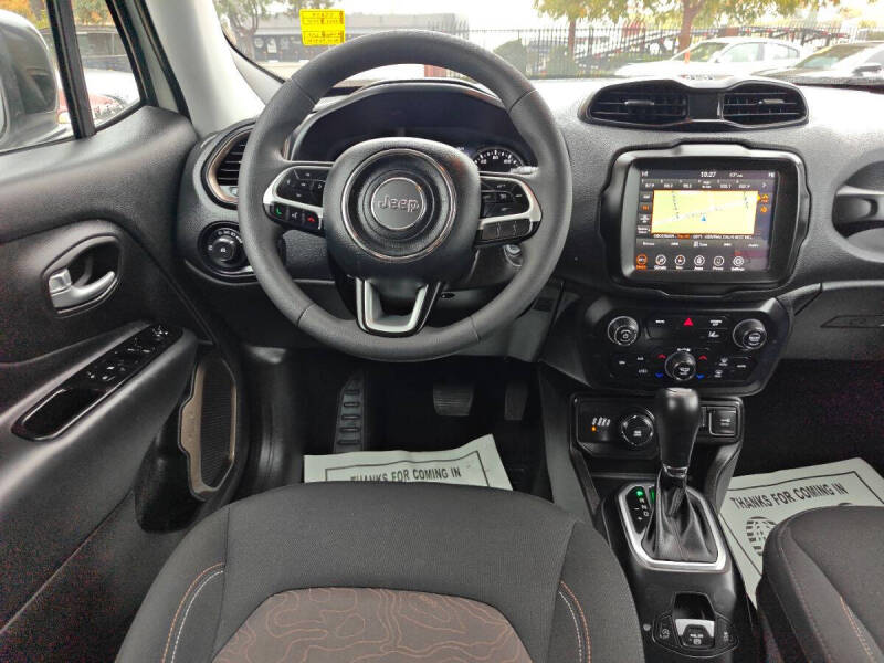 2023 Jeep Renegade Upland