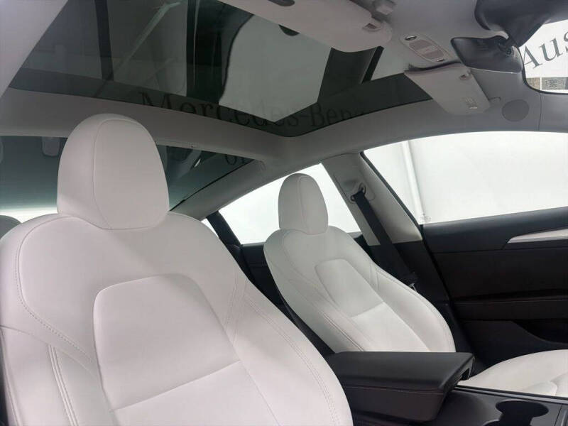 2023 Tesla Model 3 Performance