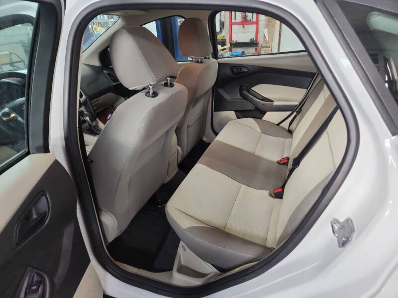 2012 Ford Focus SE