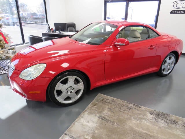 2004 Lexus SC 430 for sale at Colbert's Auto Outlet in Hickory, NC