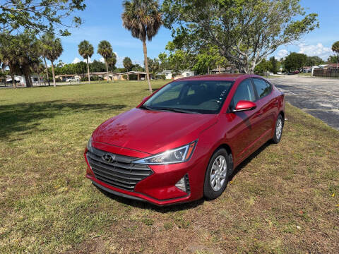 2020 Hyundai Elantra SE