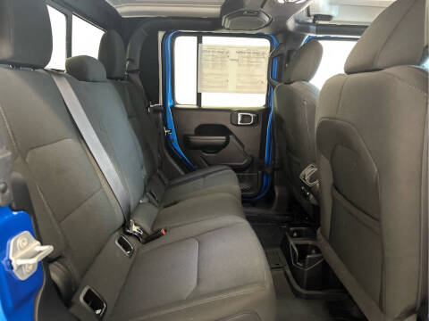 2021 Jeep Gladiator Willys