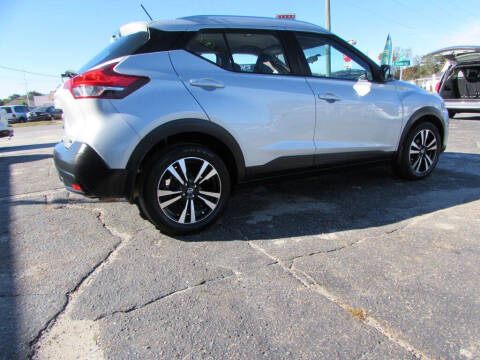 2019 Nissan Kicks S