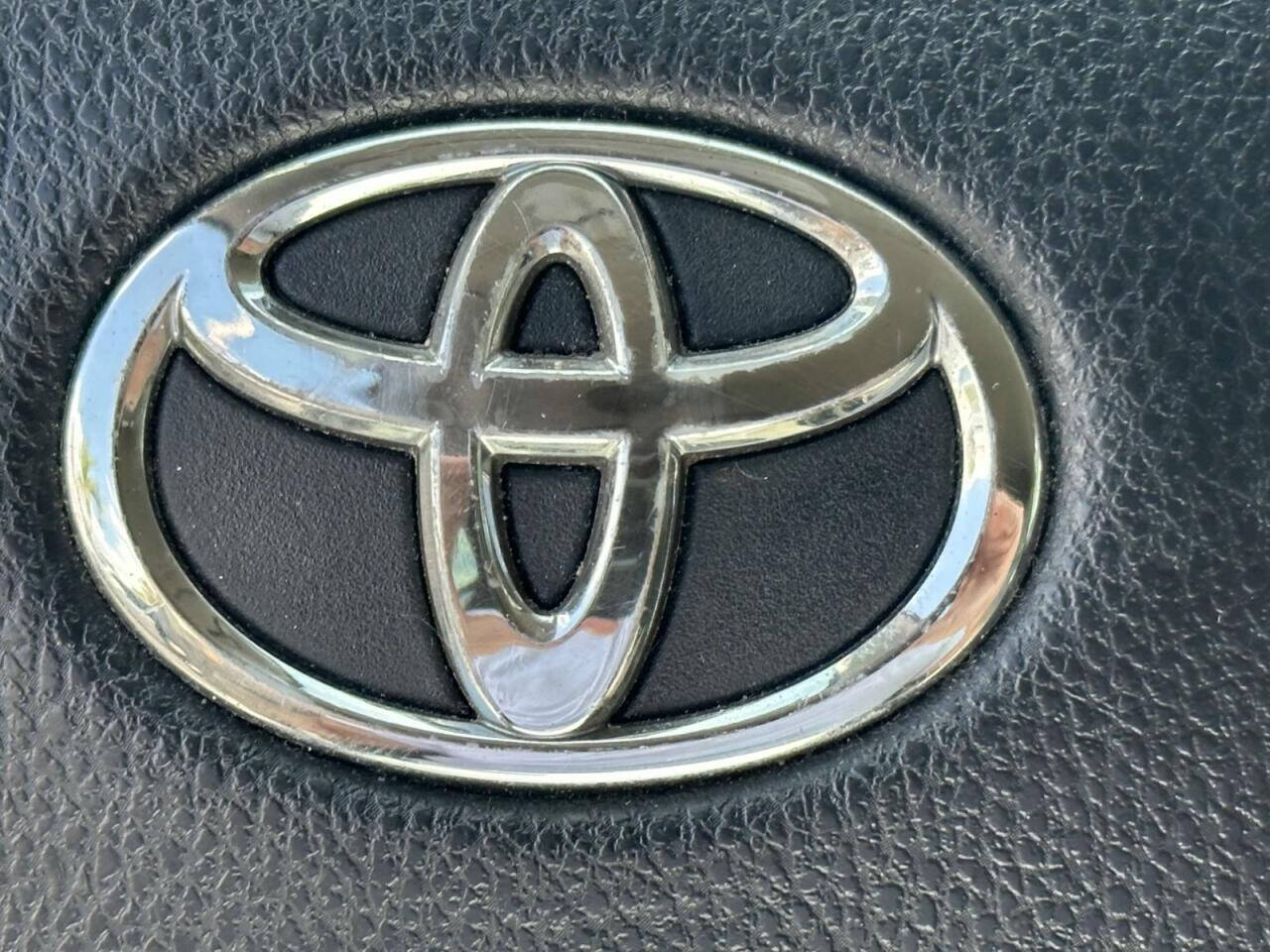 2014 Toyota Corolla  - $13,100