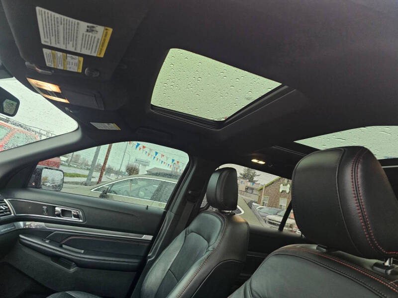 2018 Ford Explorer Sport