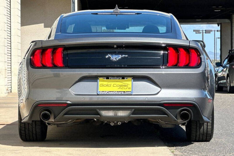 2021 Ford Mustang EcoBoost
