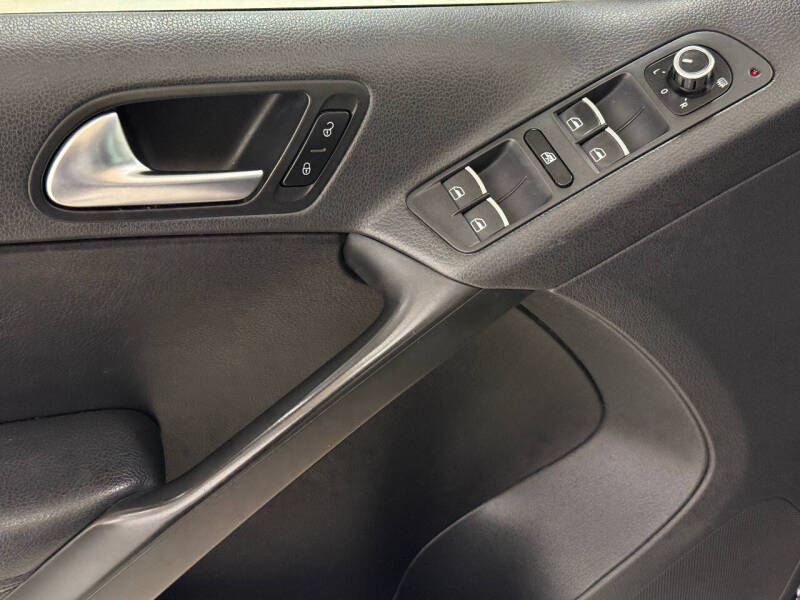 2013 Volkswagen Tiguan SE