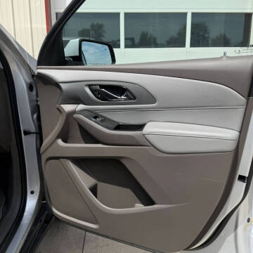 2020 Chevrolet Traverse LT Leather