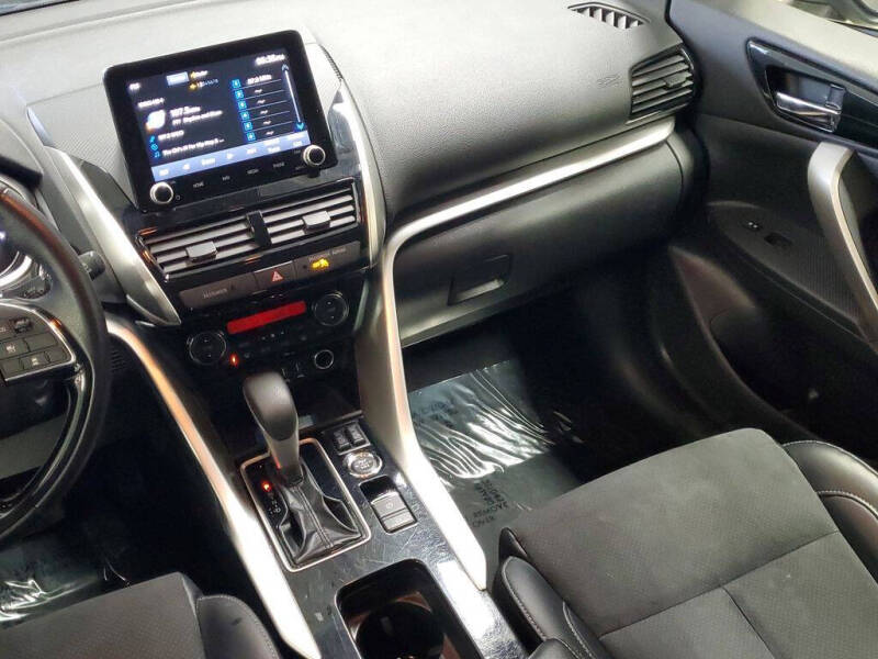 2024 Mitsubishi Eclipse Cross SE