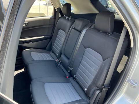 2023 Ford Edge SE