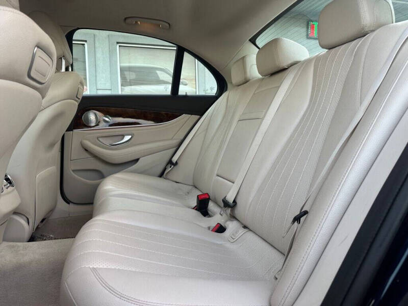 2019 Mercedes-Benz E-Class E 300 4MATIC