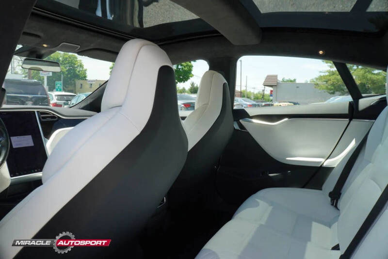 2017 Tesla Model S