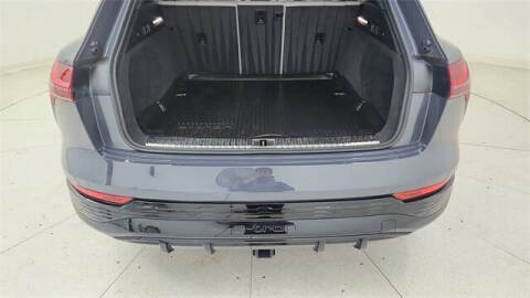 2024 Audi Q8 e-tron quattro Prestige