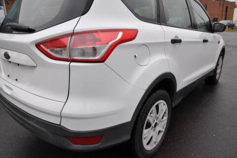 2016 Ford Escape S