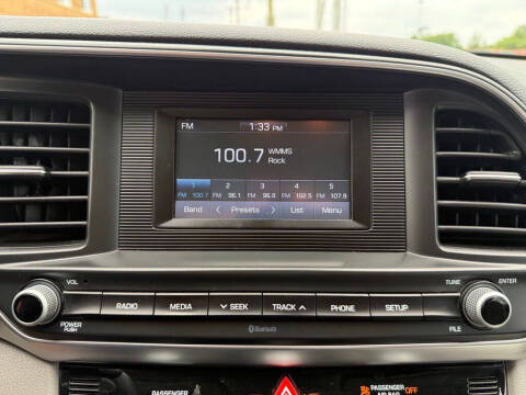 2020 Hyundai Elantra