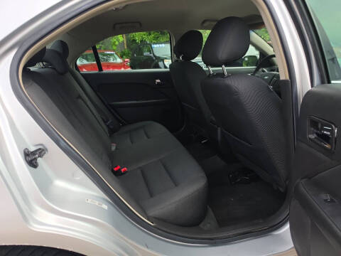 2012 Ford Fusion SE