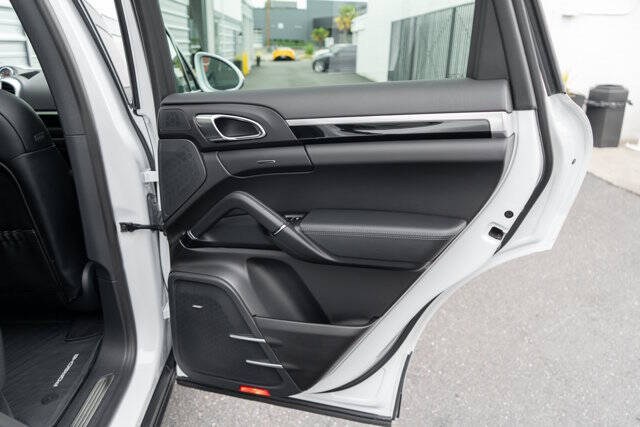 2018 Porsche Cayenne S