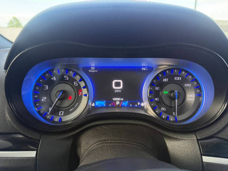 2017 Chrysler 300