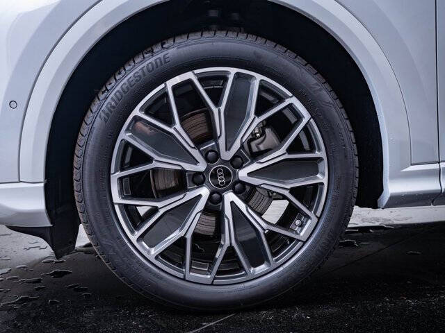 2025 Audi Q5 quattro Prestige TFSI