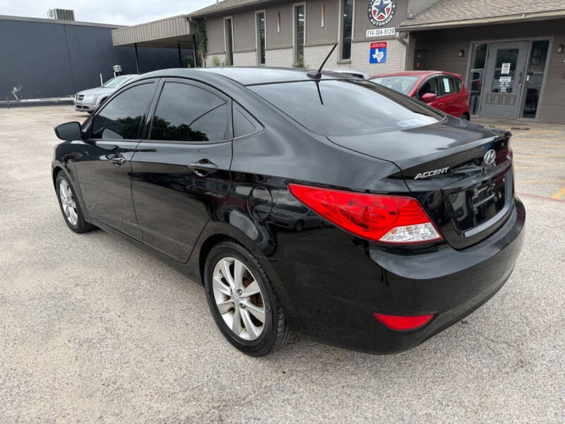 2013 Hyundai Accent GLS