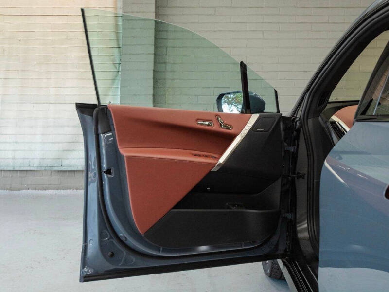 2023 BMW iX xDrive50