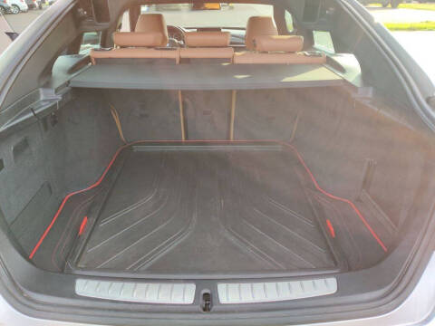 2018 BMW 3 Series 330i xDrive Gran Turismo