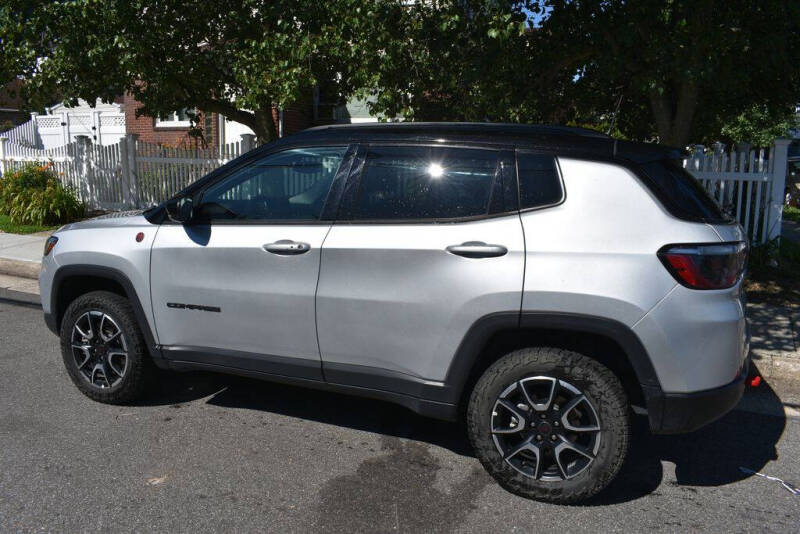 2025 Jeep Compass Trailhawk