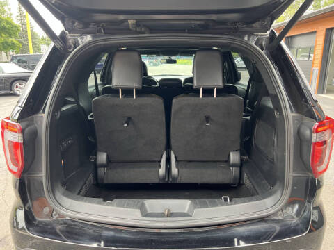 2017 Ford Explorer Sport