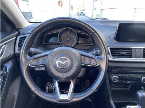 2017 Mazda MAZDA3 Touring 2.5