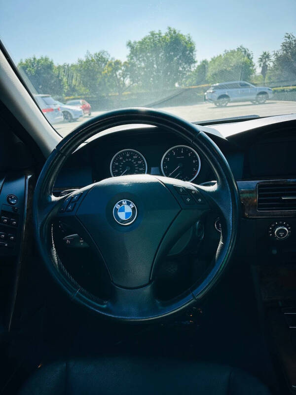 2007 BMW 5 Series 525i