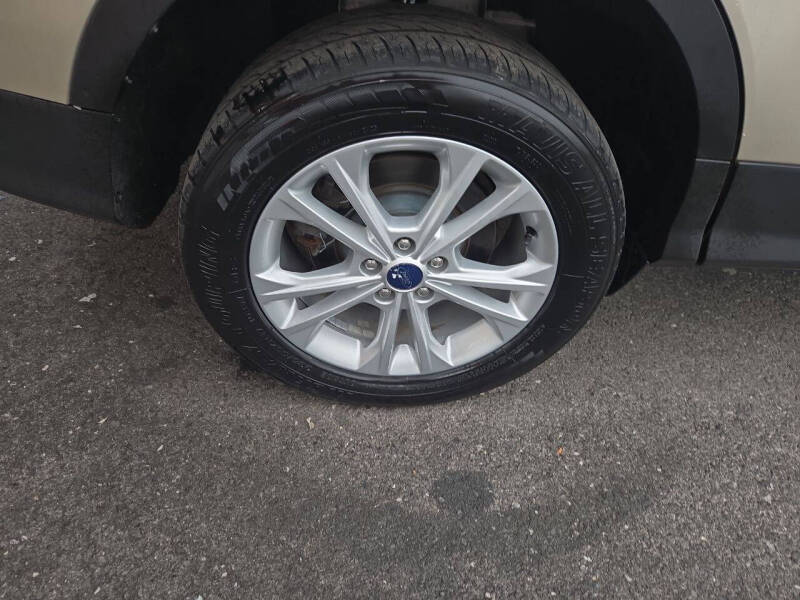 2018 Ford Escape SEL