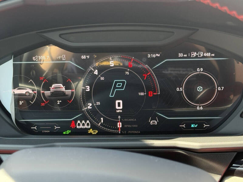 2025 Lamborghini Urus SE