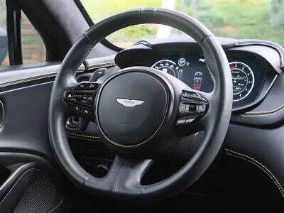 2021 Aston Martin DBX