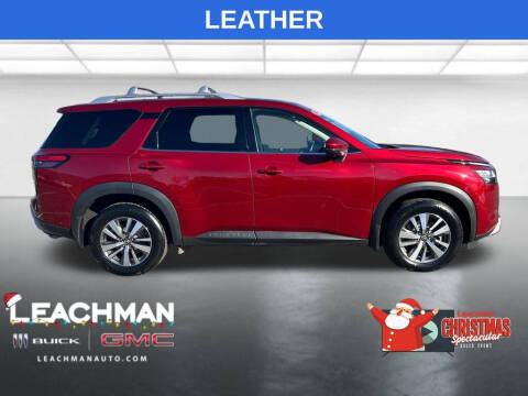 2023 Nissan Pathfinder SL