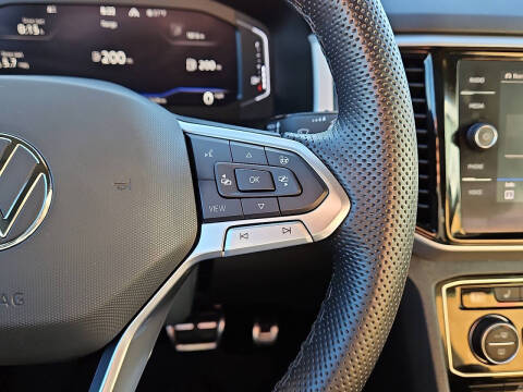 2022 Volkswagen Atlas Cross Sport V6 SEL Premium R-Line 4Motion