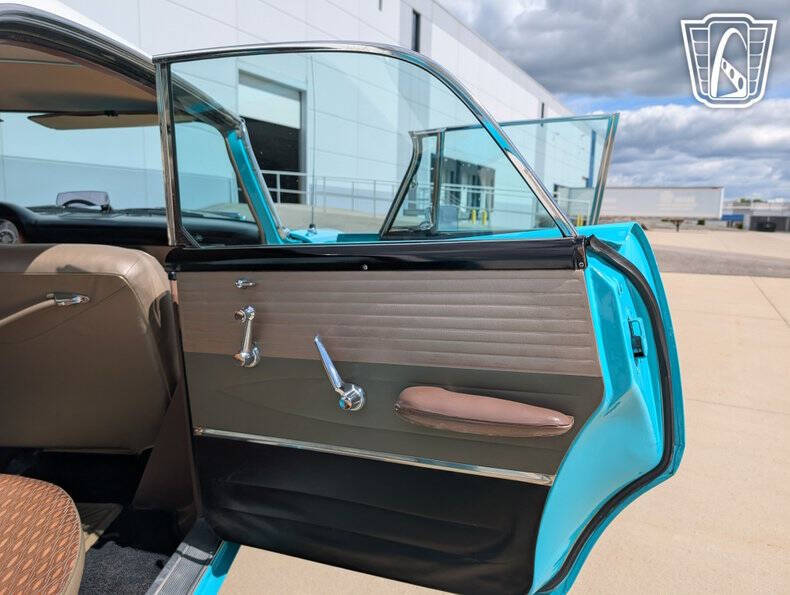 1957 Chrysler Windsor