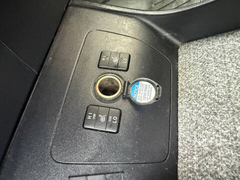 2012 Toyota Prius Plug-in Hybrid Advanced