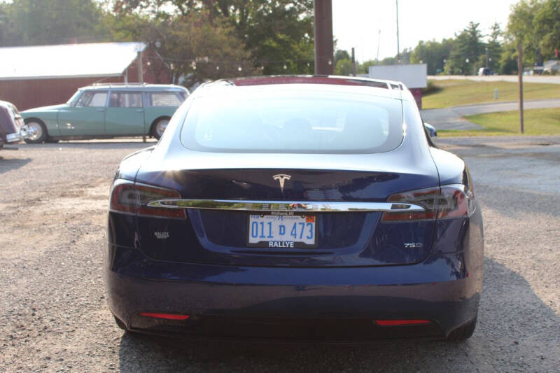2016 Tesla Model S 75D