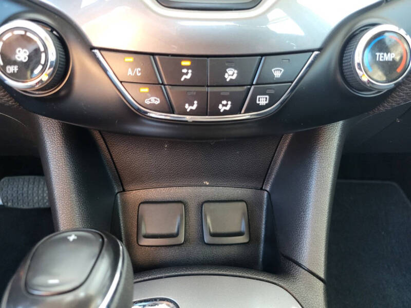 2017 Chevrolet Cruze LT Auto