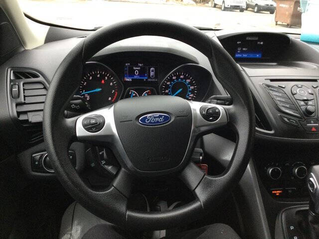 2016 Ford Escape SE