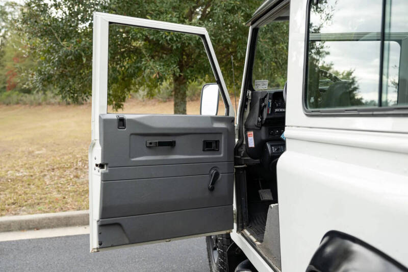 1998 Land Rover Defender