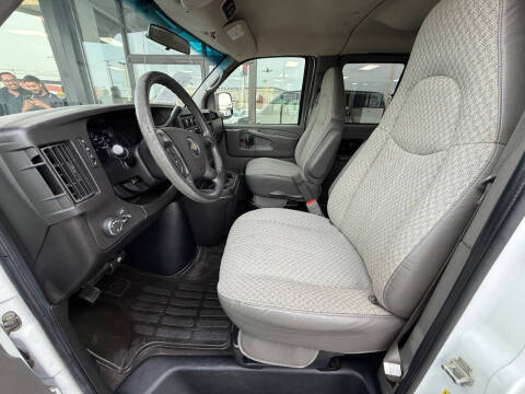 2009 Chevrolet Express LS 3500